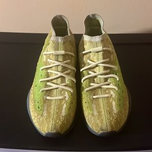 US MEN SIZE 12 • YEEZY BOOST 380 “HYLITE” 2020